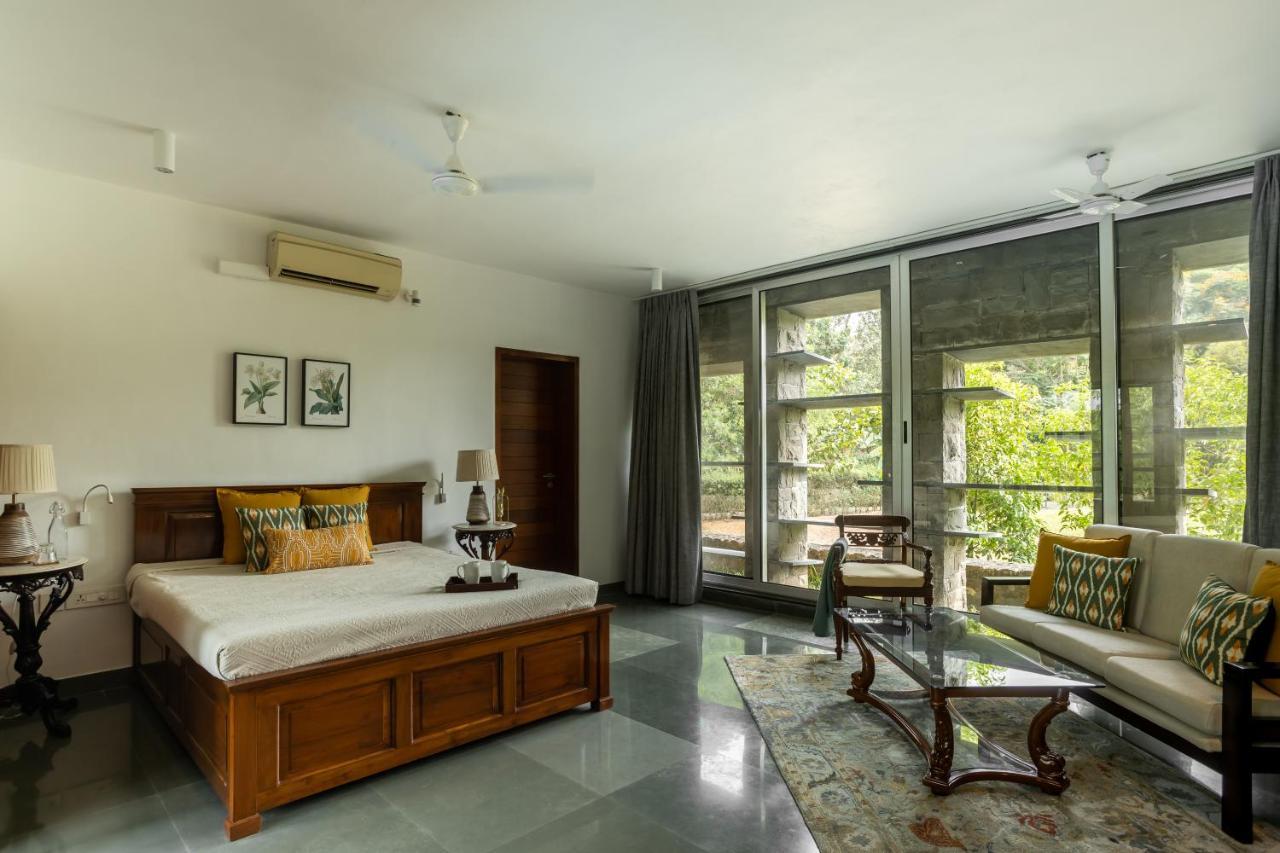 Lohonostays Maharajah House Karjat Bagian luar foto