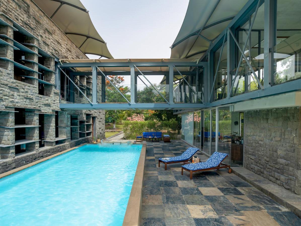 Lohonostays Maharajah House Karjat Bagian luar foto
