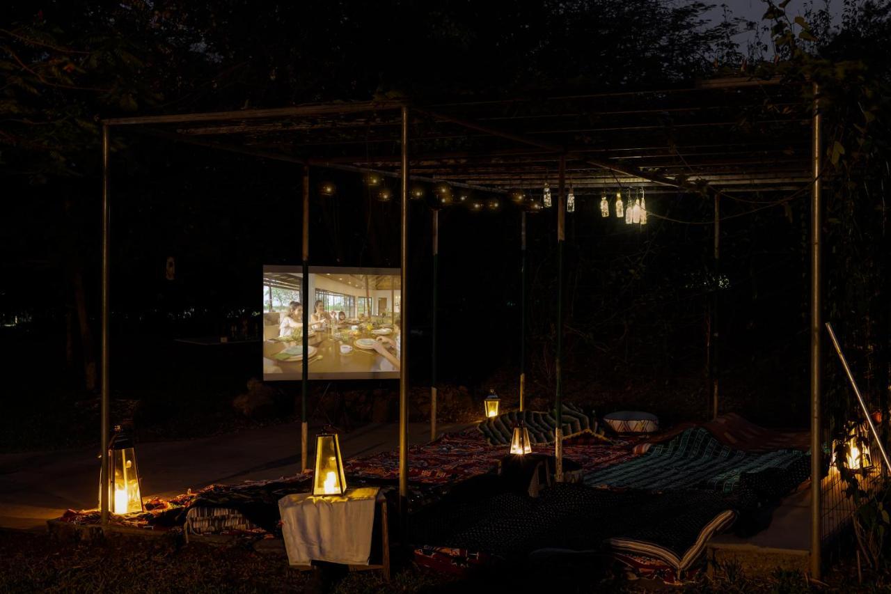 Lohonostays Maharajah House Karjat Bagian luar foto