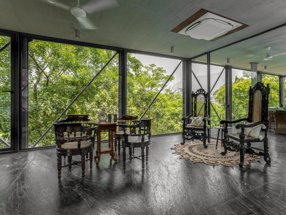 Lohonostays Maharajah House Karjat Bagian luar foto
